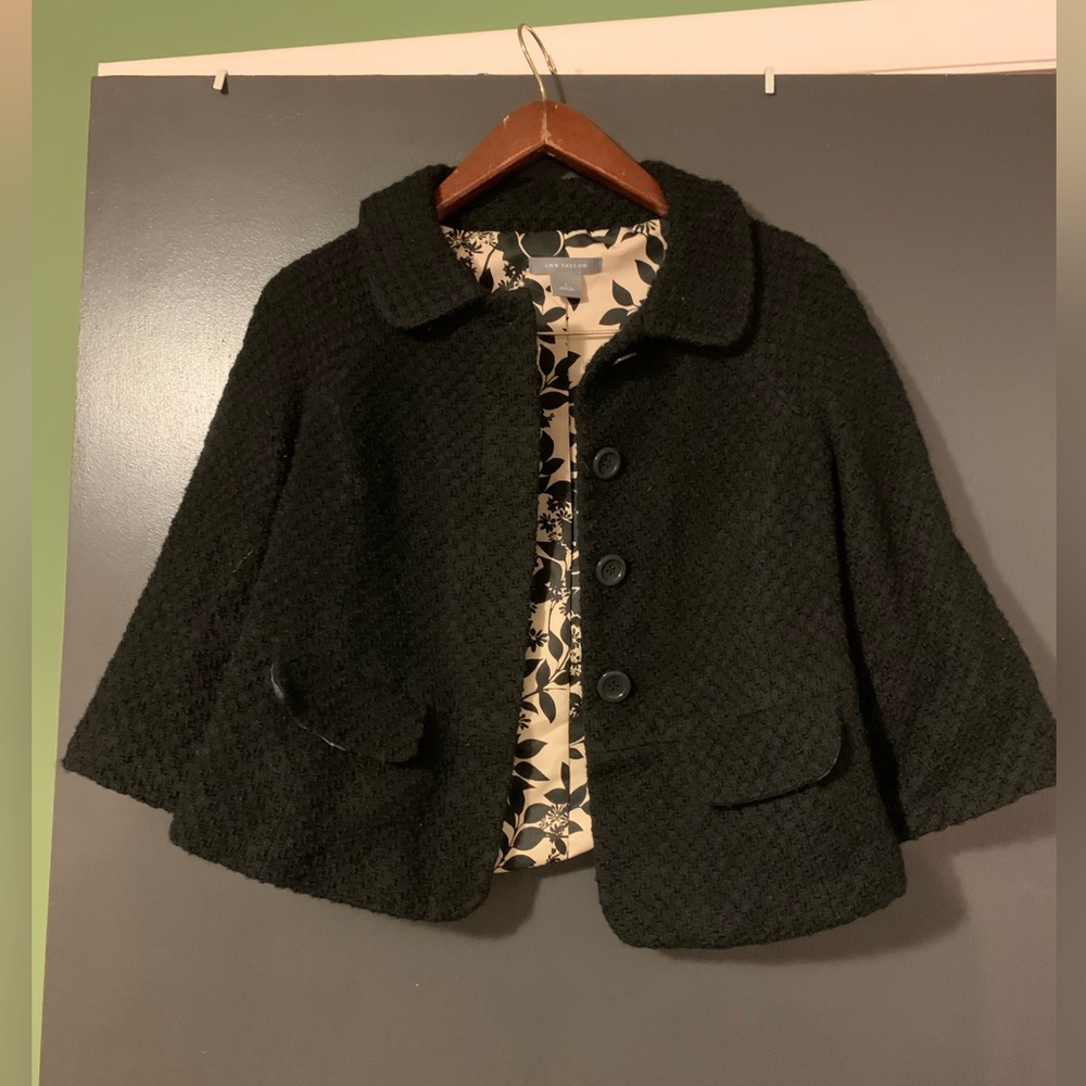 Ann Taylor coat - Size 2